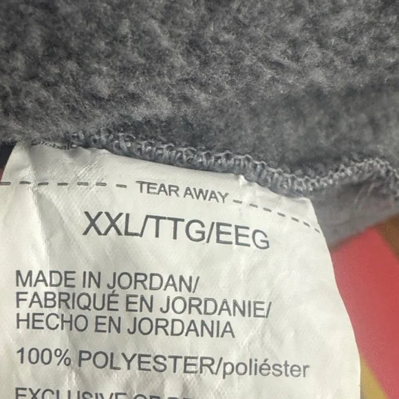 Under Armour Heather Gray Pullover with Chest Pocket - Picture 3 of 4